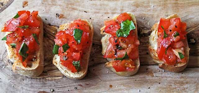 Bruschetta s konopným olejem